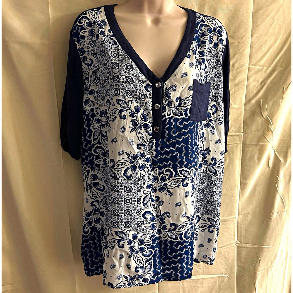 New 1X perception woman Floral front/Navy back top #1719*8
